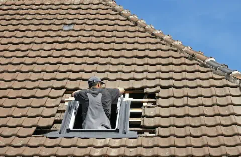 Pose de velux - Saint-Ybard